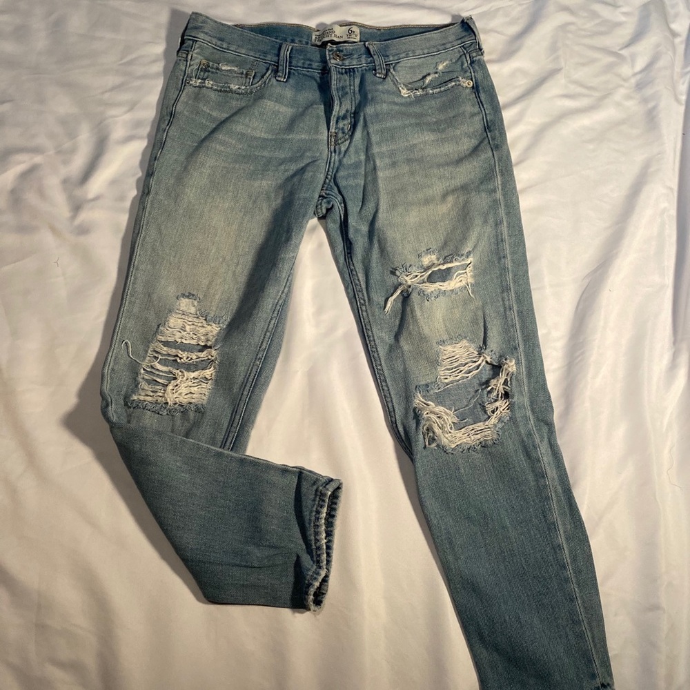 Abercrombie and Fitch Boyfriend Straight Jean